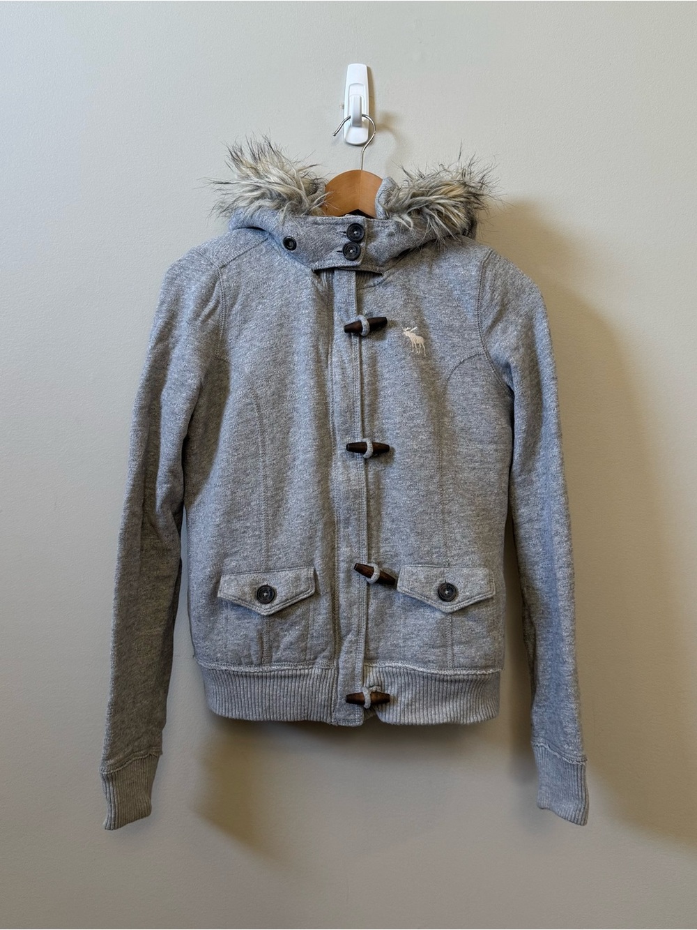 Abercrombie & Fitch Y2K Grey faux fur trim toogle hooded jacket - Size Small